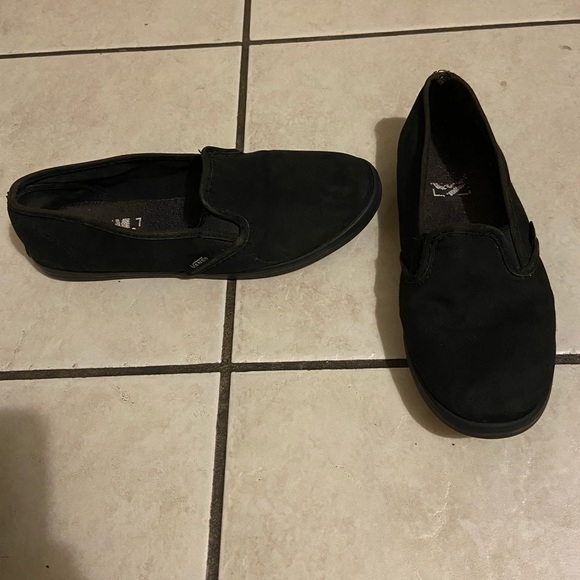 vans flats